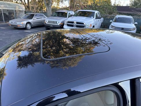 Certified 2020 Volkswagen Passat 2.0T SEL image 32