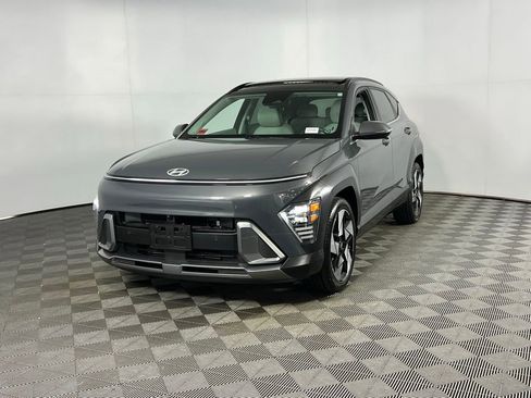 Used 2024 Hyundai Kona Limited image 10