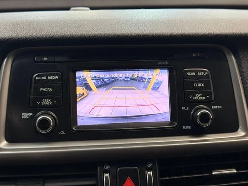 Used 2016 Kia Optima LX w/ LX Convenience Package FWD image 32