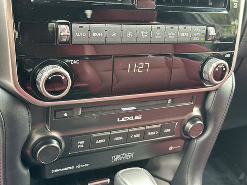 Used 2023 Lexus GX 460 Premium image 29