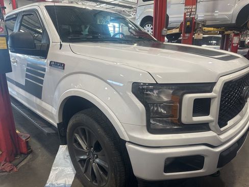 Used 2018 Ford F150 XLT w/ Equipment Group 302A Luxury image 4
