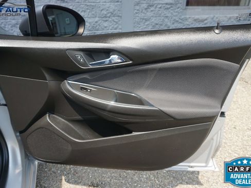 Used 2019 Chevrolet Cruze LS FWD image 22