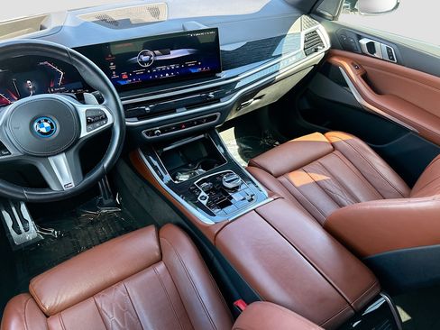 Certified 2024 BMW X5 xDrive50e w/ Executive Package AWD/4WD image 25