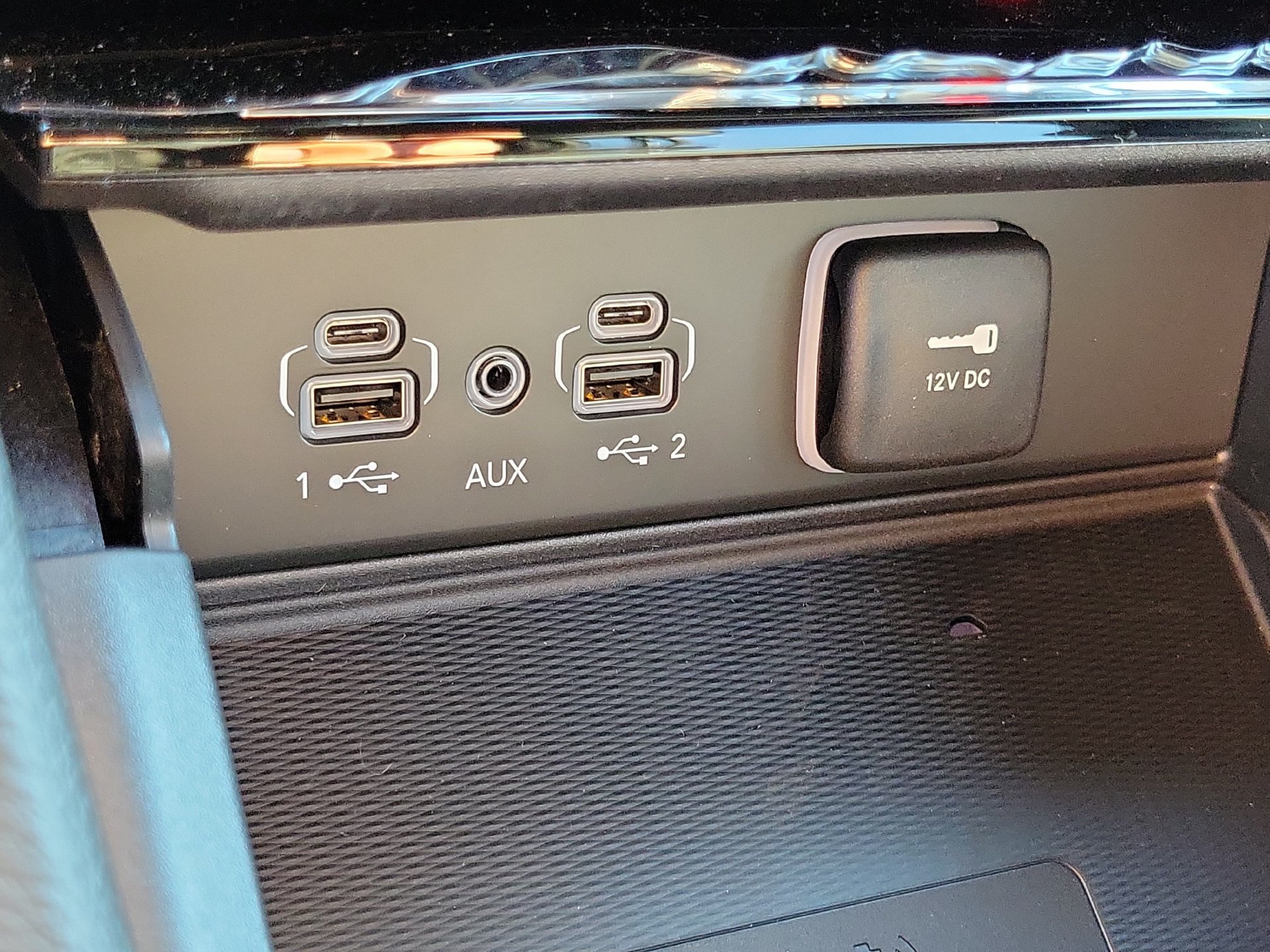 New 2026 Jeep Grand Cherokee Laredo X AWD/4WD image 10
