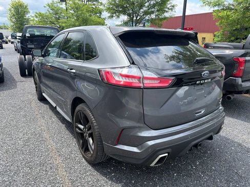 Used 2022 Ford Edge ST w/ Equipment Group 401A AWD/4WD image 5