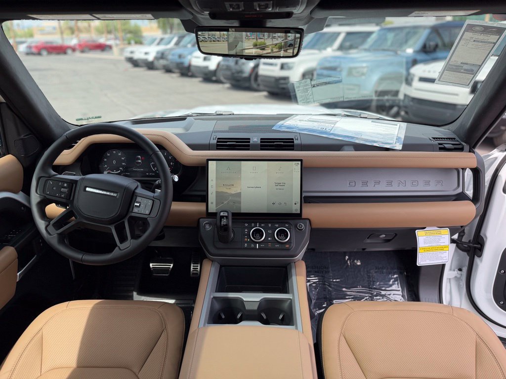 New 2026 Land Rover Defender 90 V8 AWD/4WD image 9