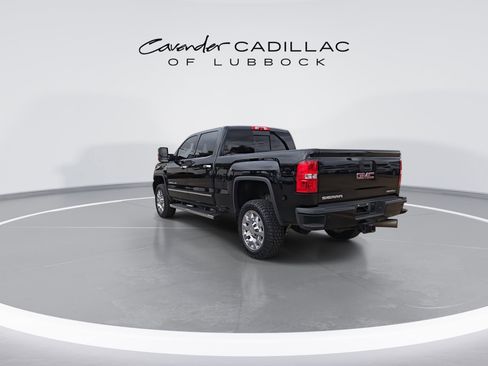 Used 2018 GMC Sierra 2500 Denali w/ Duramax Plus Package AWD/4WD image 6