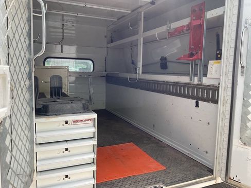 Used 2015 Chevrolet Silverado 3500 W/T w/ WT Fleet Convenience Package image 12