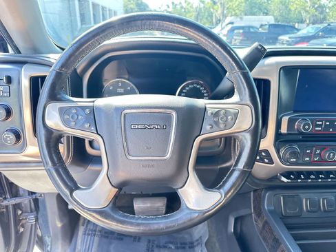 Used 2016 GMC Sierra 1500 Denali w/ Enhanced Driver Alert Package AWD/4WD image 18