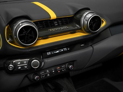 Used 2023 Ferrari 812 GTS image 46