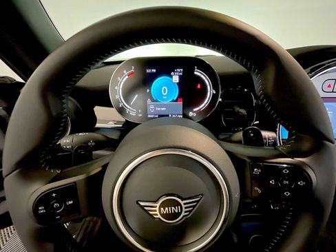 Used 2024 MINI Cooper S image 13