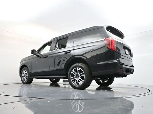 New 2026 Ford Expedition Active AWD/4WD image 32