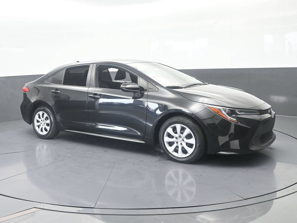 Used 2022 Toyota Corolla LE FWD image 8
