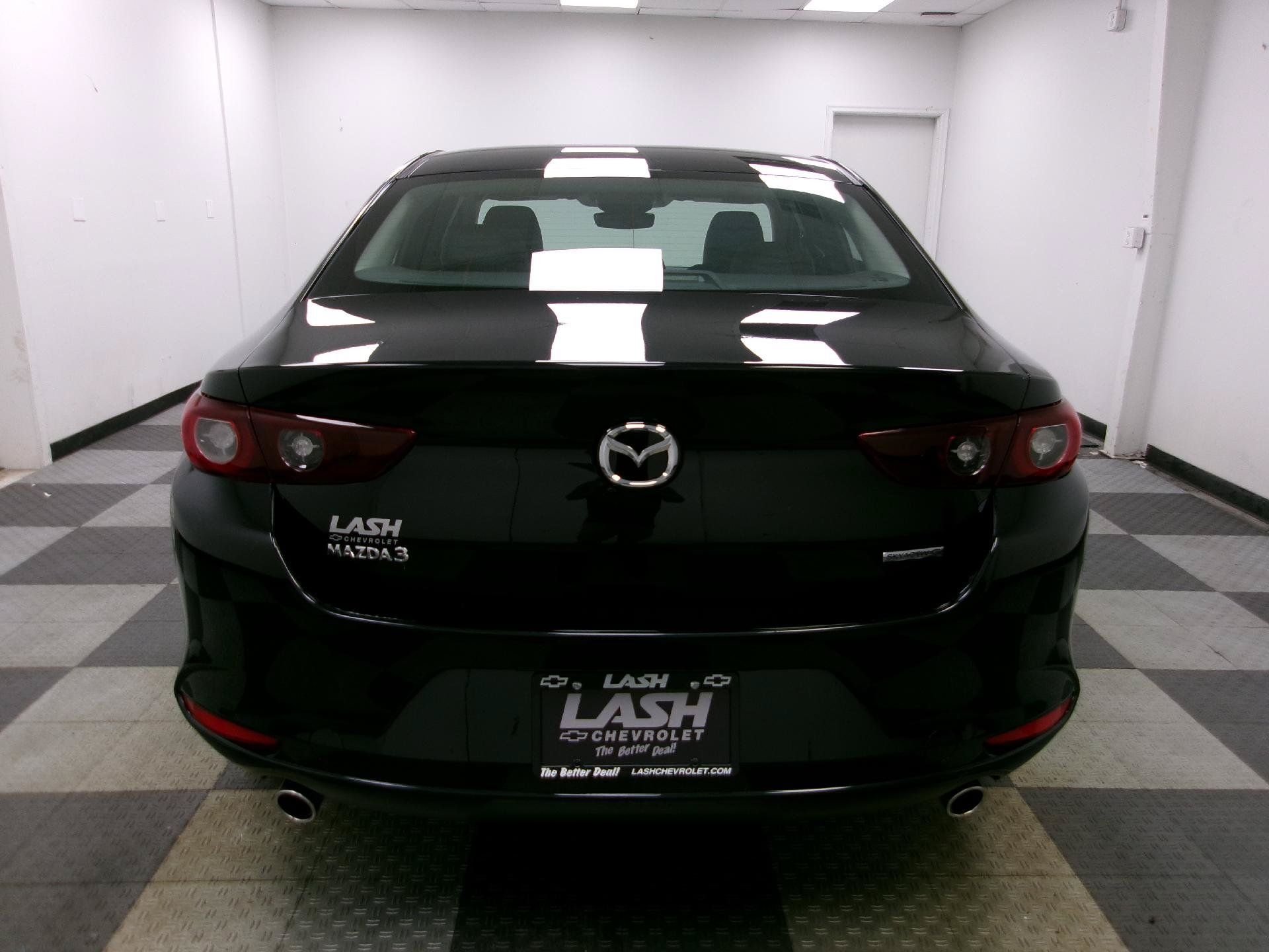 Used 2024 MAZDA MAZDA3 s FWD image 13