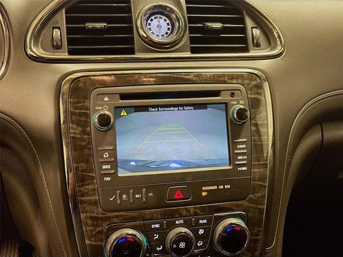 Used 2014 Buick Enclave Leather FWD image 13