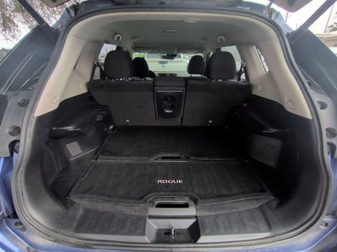 Used 2019 Nissan Rogue SV w/ Premium Package image 23