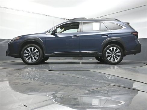 Used 2023 Subaru Outback Limited w/ Popular Package #2 image 38