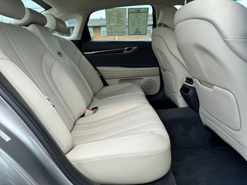 Used 2022 Genesis G80 2.5T AWD/4WD image 14