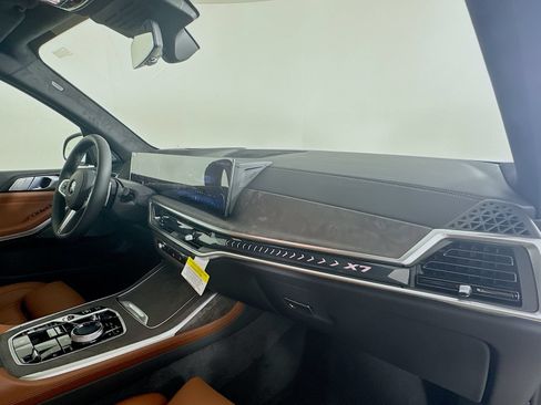 New 2027 BMW X7 xDrive40i w/ Executive Package AWD/4WD image 48