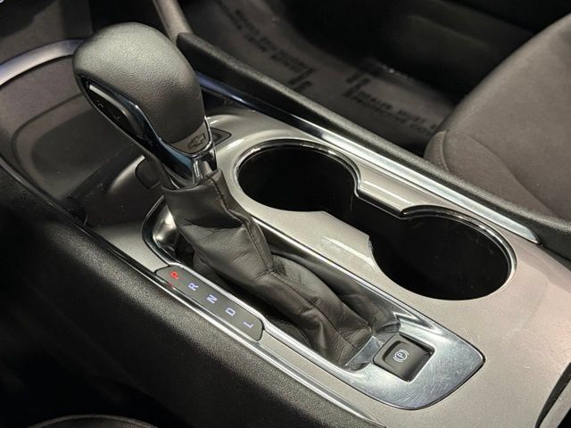 Used 2025 Chevrolet Malibu LT FWD image 29