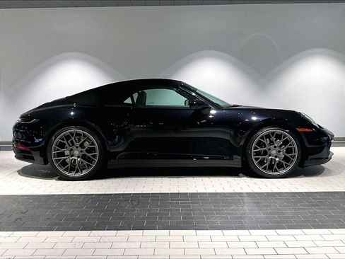 Used 2021 Porsche 911 Carrera image 11