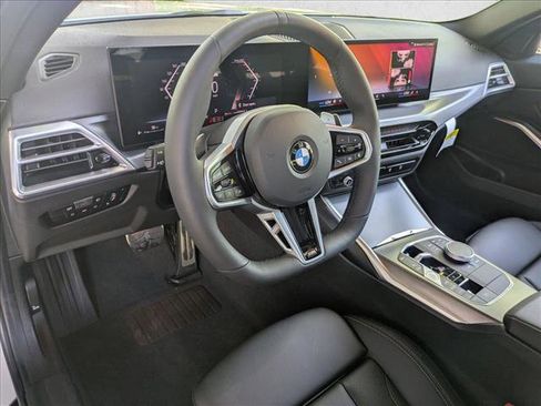 Used 2025 BMW 330i xDrive Sedan AWD/4WD image 10
