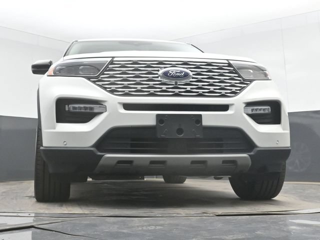 Used 2022 Ford Explorer Platinum w/ Equipment Group 601A AWD/4WD image 49