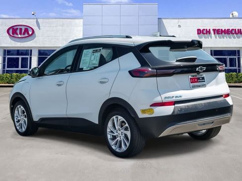 Used 2022 Chevrolet Bolt EUV LT w/ Driver Confidence Package FWD image 6