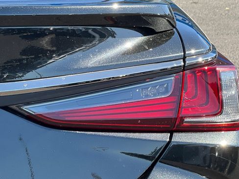 Used 2024 Lexus ES 350 F Sport w/ Accessory Package (Z2) FWD image 48