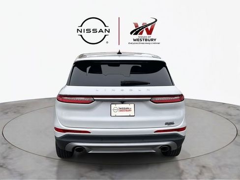 Used 2023 Lincoln Corsair AWD image 4