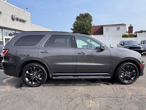 Used 2024 Dodge Durango R/T AWD/4WD image 8