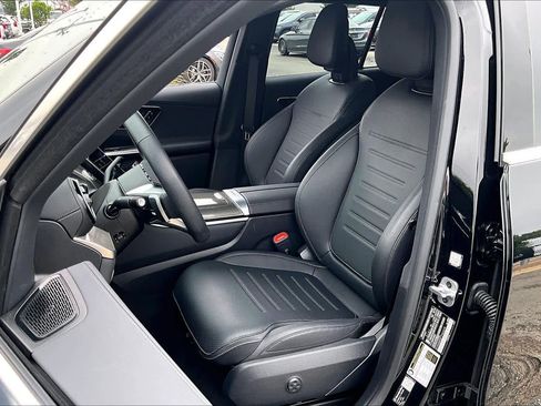 Certified 2026 Mercedes-Benz GLC 300 image 8