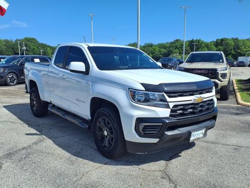 Used 2022 Chevrolet Colorado LT w/ Fleet Safety Package RWD image 20