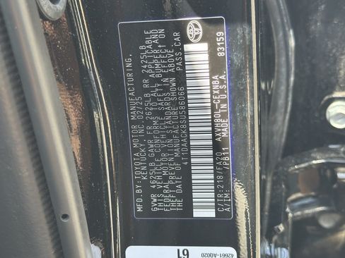 Used 2025 Toyota Camry LE FWD image 28