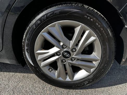 Used 2020 Hyundai Elantra SEL w/ Cargo Package (C1) FWD image 15