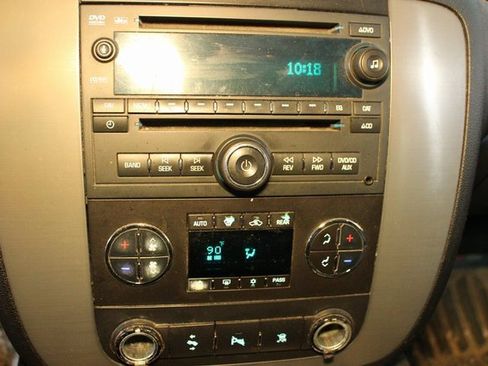 Used 2010 GMC Yukon SLT w/ Suspension Package, Autoride image 24