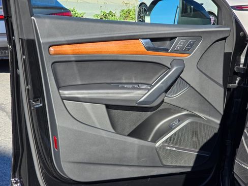 Used 2023 Audi Q5 2.0T Prestige image 19