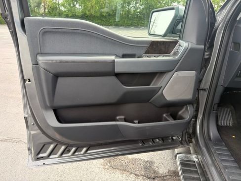Used 2023 Ford F150 Lariat AWD/4WD image 17