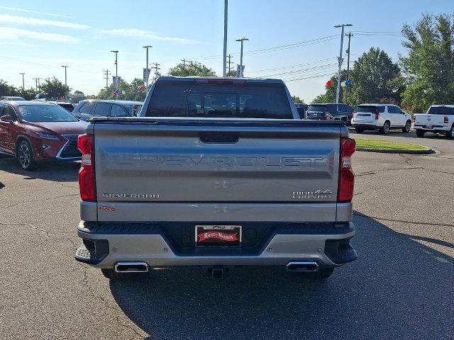 Used 2026 Chevrolet Silverado 1500 High Country w/ High Country Premium Package AWD/4WD image 5