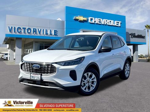 Used 2024 Ford Escape Active FWD image 1