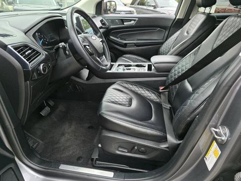 Used 2024 Ford Edge Titanium AWD/4WD image 9