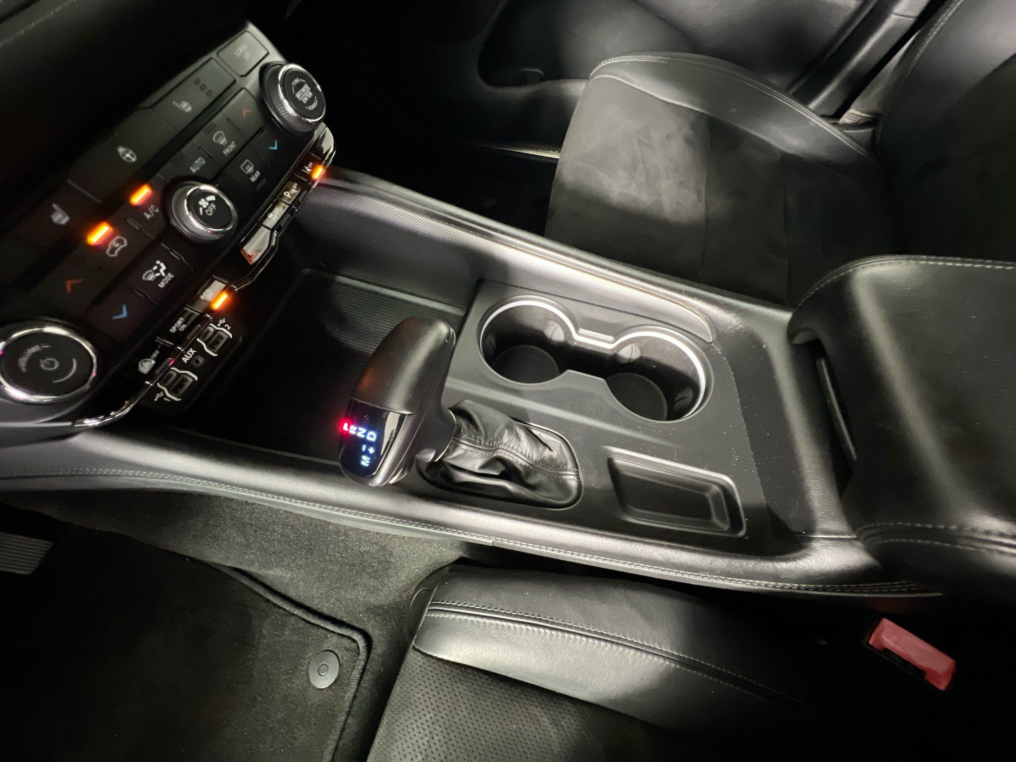 Used 2022 Dodge Durango GT RWD image 25