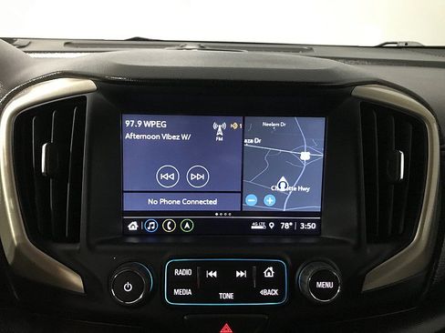 Used 2018 GMC Terrain Denali w/ Advanced Safety Package AWD/4WD image 28