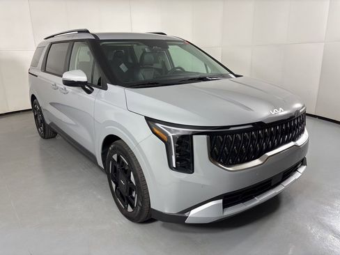 New 2026 Kia Carnival EX image 2