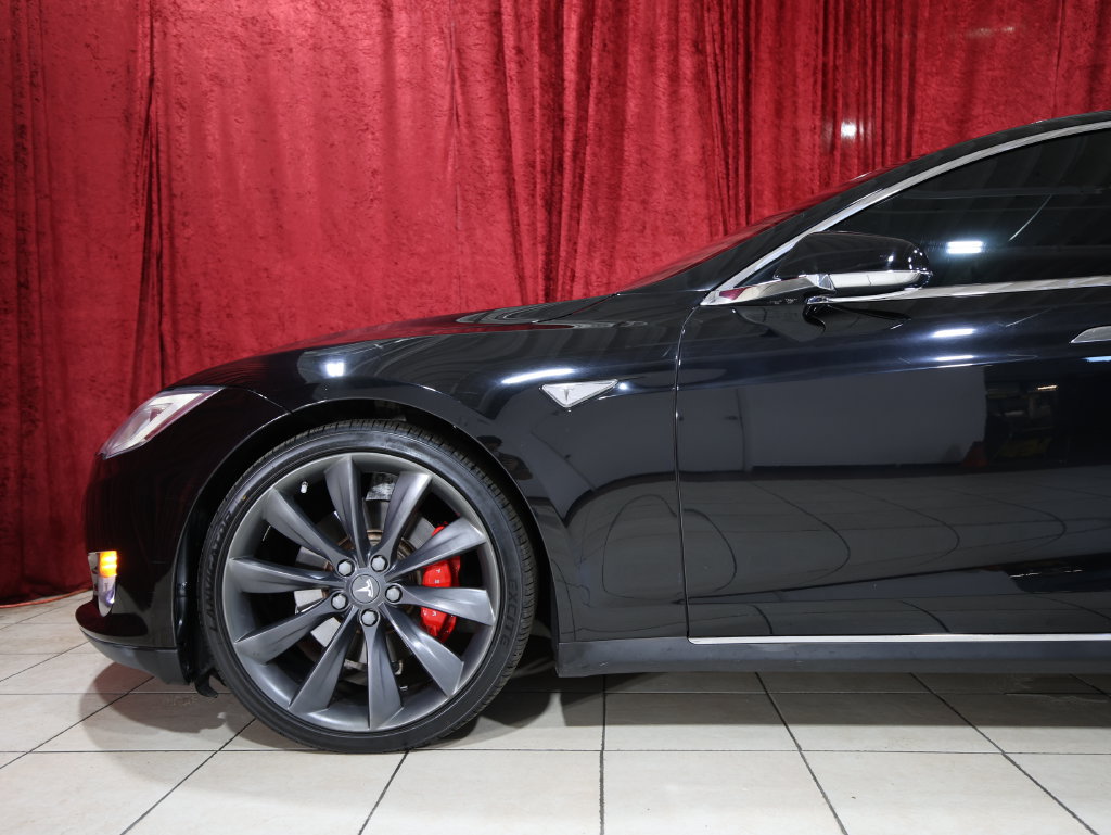 Used 2014 Tesla Model S P85 RWD image 4