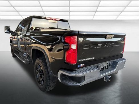 Used 2021 Chevrolet Silverado 2500 LTZ AWD/4WD image 4