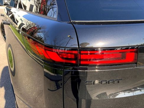 New 2026 Land Rover Range Rover Sport Dynamic SE AWD/4WD image 14