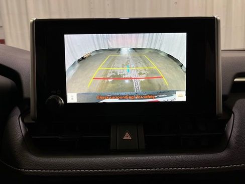 Certified 2024 Toyota RAV4 LE AWD/4WD image 18