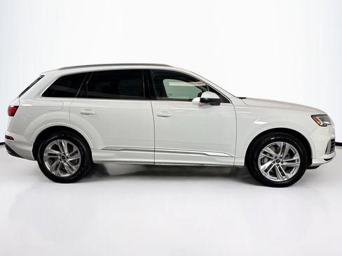 Used 2024 Audi Q7 3.0T Premium Plus AWD/4WD image 4