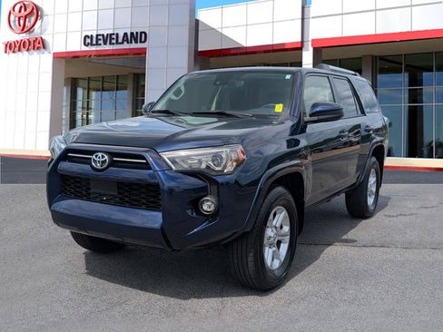 Used 2024 Toyota 4Runner SR5 RWD image 5